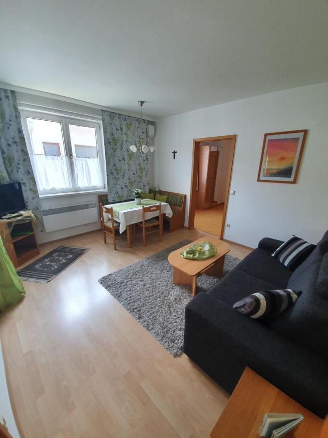 Appartement Roiss Подерсдорф-ам-Зе Екстер'єр фото