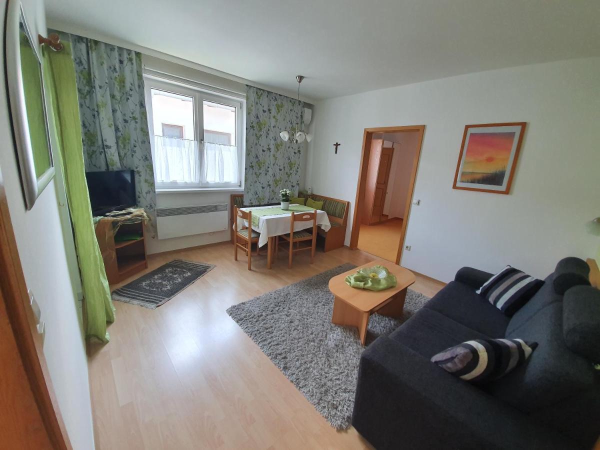 Appartement Roiss Подерсдорф-ам-Зе Екстер'єр фото