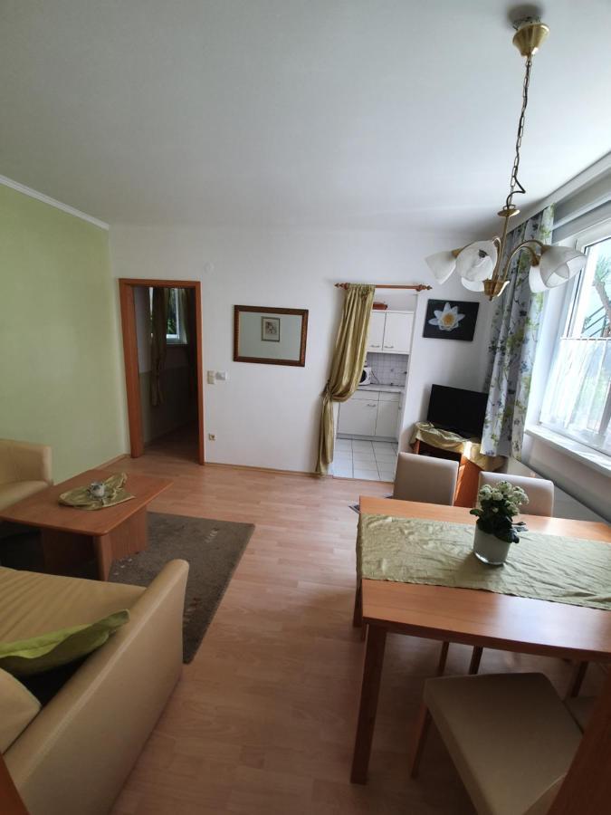 Appartement Roiss Подерсдорф-ам-Зе Екстер'єр фото